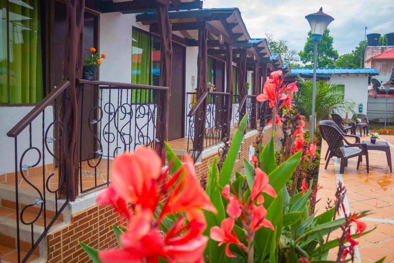 Cabanas El Saman Villavicencio Apiay Dış mekan fotoğraf